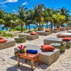 Otel Mia Beachfront - Ocean View And Club, Tulum